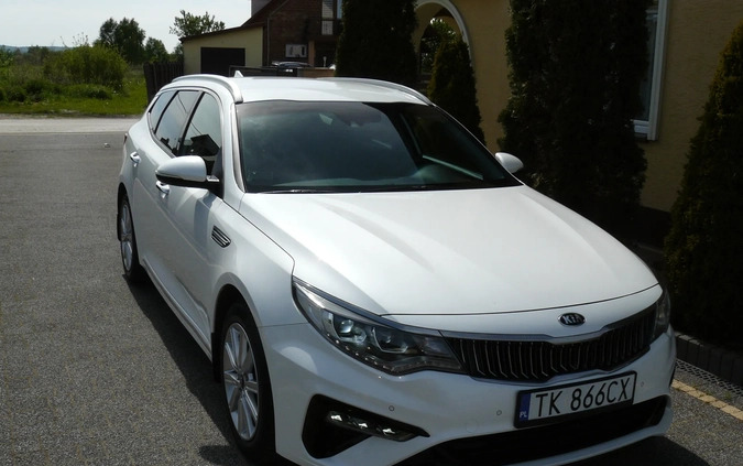 Kia Optima cena 69900 przebieg: 199000, rok produkcji 2019 z Kielce małe 781